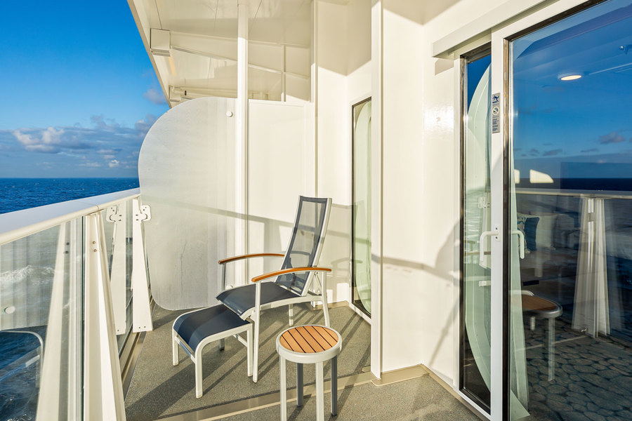 RCI UTOPIA Sky Junior Suite 3.jpeg